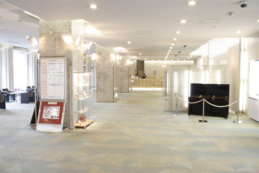 Hotel Crown Palais Китакюсю Экстерьер фото